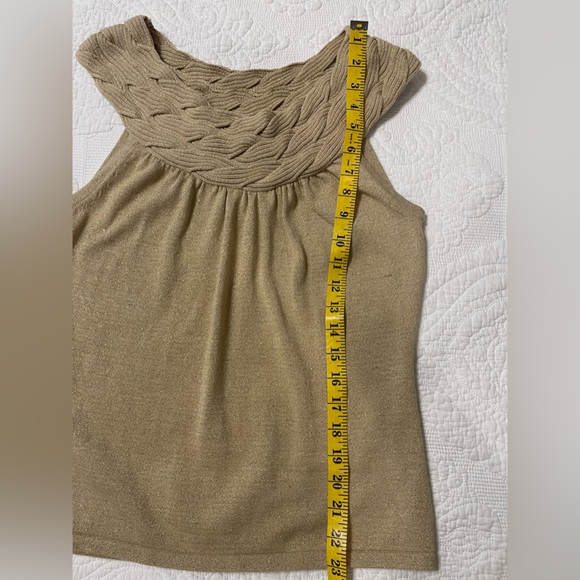 Cest City sleeveless top. Gold glitter. Size M - Picture 6 of 9